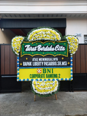 Papan Bunga Duka di Ciampea